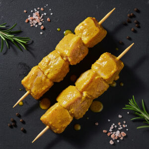 Brochettes de poulet sauce curry